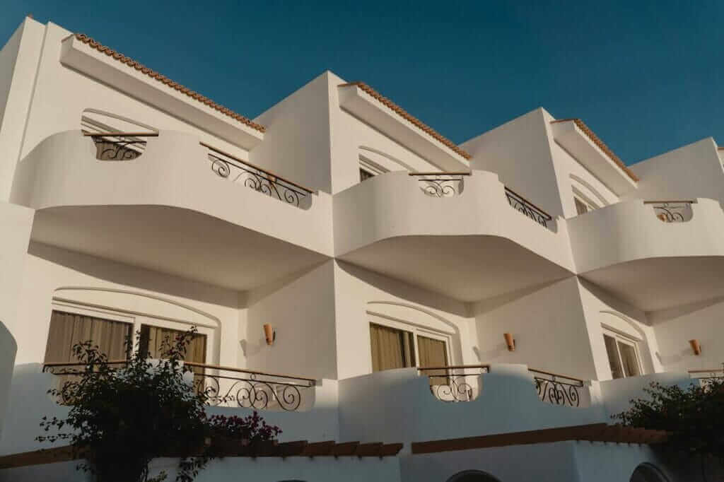 Adiós a la casa tradicional: Las ventajas de un Dúplex Propiedades Duplex en California