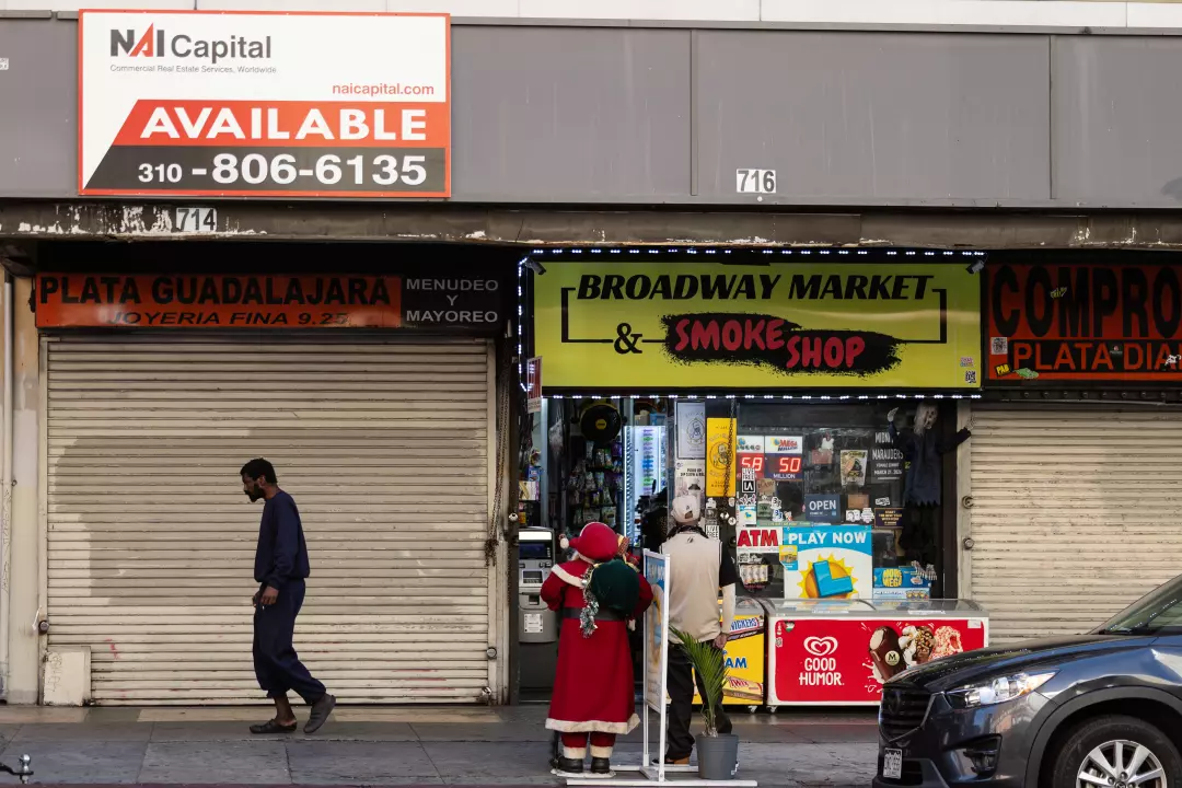 Negocios en California están mudandose